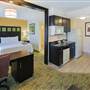 Hampton Inn & Suites Woodland Hills