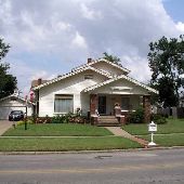 Bungalow Home 220