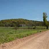 N 569 Rd/E 685 Rd