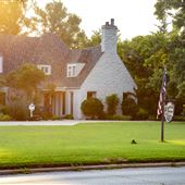 The Lindley House Bed & Breakfast