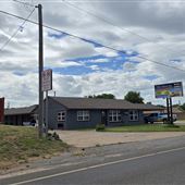 Little Sahara Motel