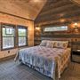 Majestic Pines Cabin