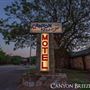 Canyon Breeze Motel