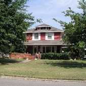 Simple Craftsman Home 304