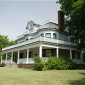 Stone Lion Inn Bed and Breakfast Guthrie