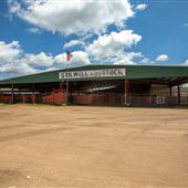 Stilwell Livestock Auction
