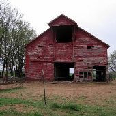 8070 Barn