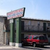 Broadway Suites