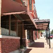 Guthrie Close Up