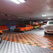 Car Garage/Workshop