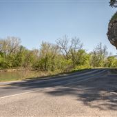 Hanging Rock Road