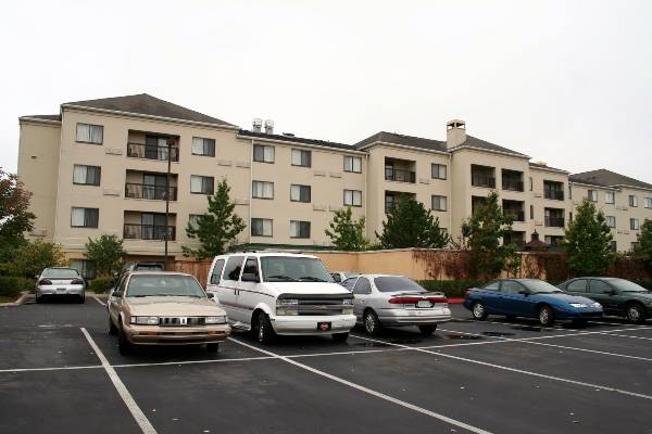 Courtyard Hotel (2/3/2009)