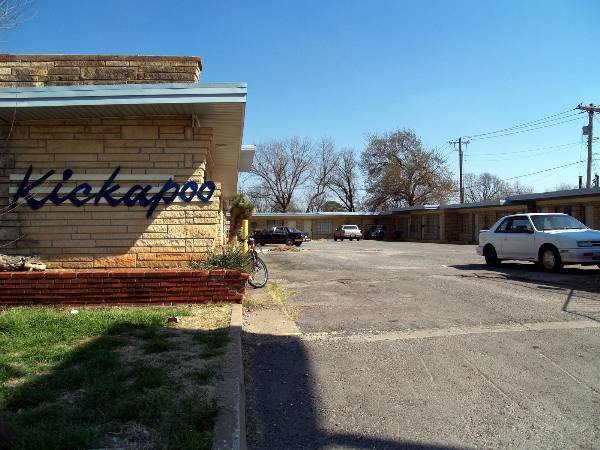 Kickapoo Motel (2/6/2009)