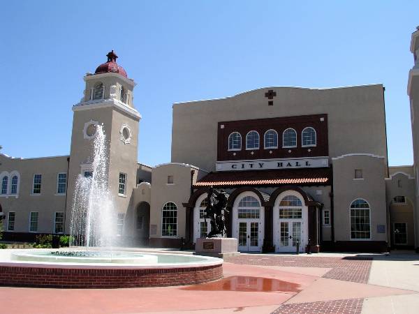Ponca City - City Hall - Centennial Plaza (2/9/2009)