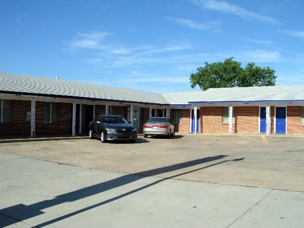 Sooner Motel (2/9/2009)