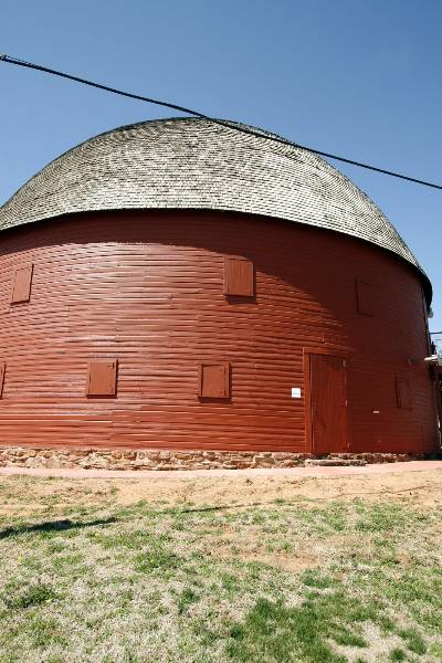 Round Barn (2/11/2009)
