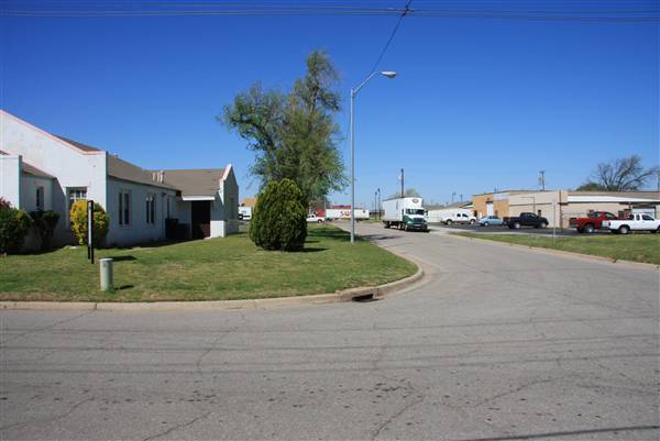Stockyards Shelter (4/12/2010)