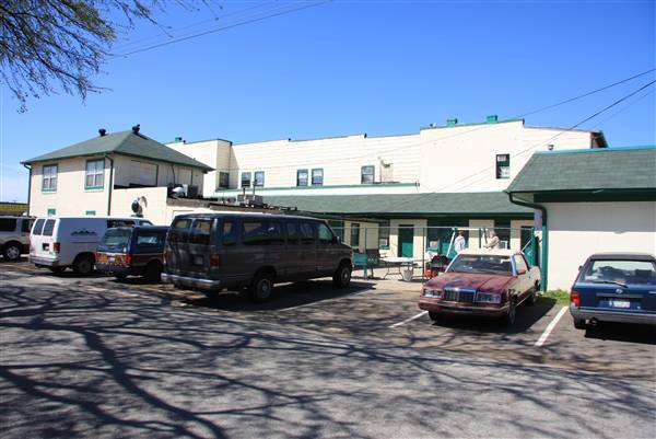 Stockyards Shelter (4/12/2010)