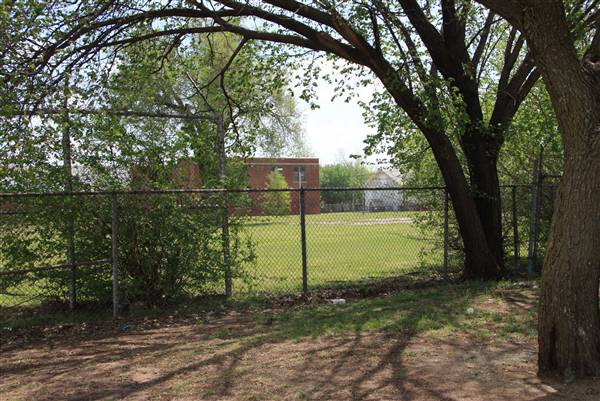 3rd & McKinley (4/15/2010)
