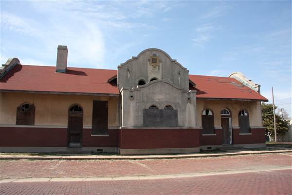 Ponca City Rock Island Train Depot (4/24/2014)