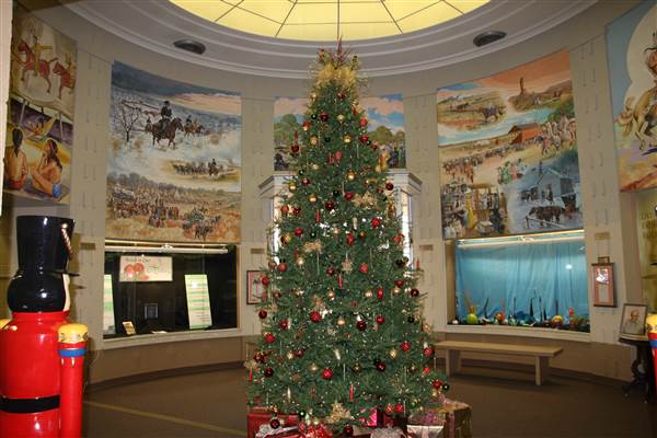 Plains Indians and Pioneers Museum (12/22/2014)