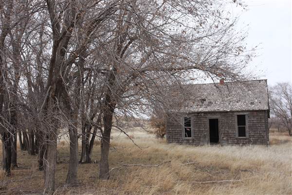 Old Barn and Farmhouse - EW 32 (12/10/2014 - Credits: Yousef Kazemi)