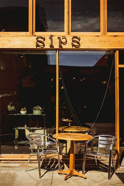 Sips Downtown Kafe (2/18/2015 - Credits: OhSpace)