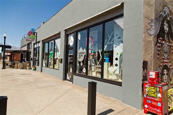 DNA Galleries (3/27/2015 - Credits: Layne Inselman)