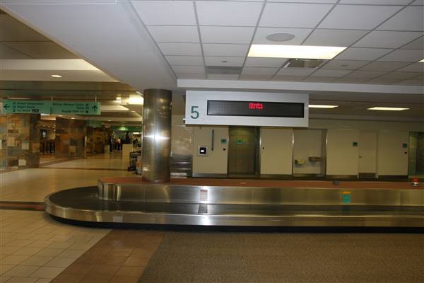Will Rogers International Airport (7/15/2015 - Credits: Yousef Kazemi)