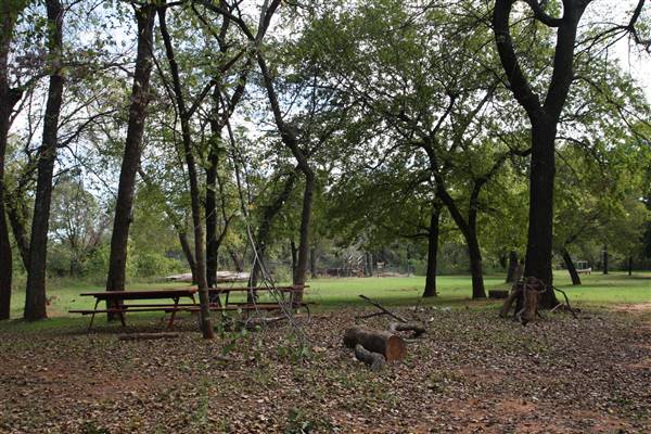 Camp DaKaNi (10/20/2017 - Credits: Christa Whetstone (intern))