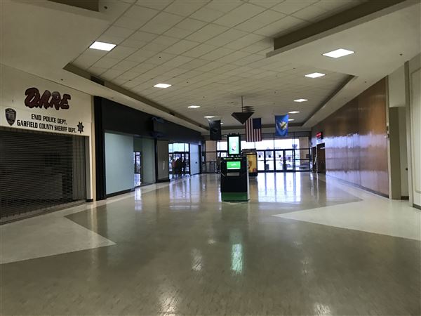 Oakwood Mall (2/16/2018 - Credits: Yousef Kazemi)