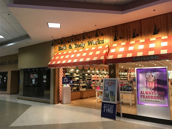 Oakwood Mall (2/16/2018 - Credits: Yousef Kazemi)