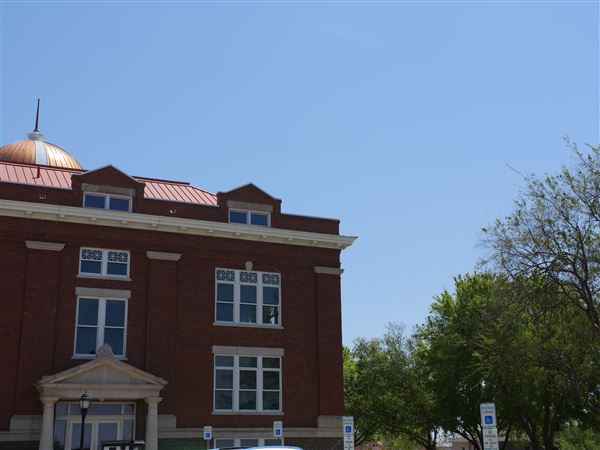 Lawton City Hall (Old High School) (4/24/2018 - Credits: Yousef Kazemi)