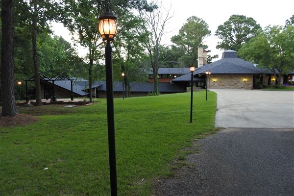 Bella Vista on the Boulevard (6/2/2019 - Credits: Tyler Slawson)