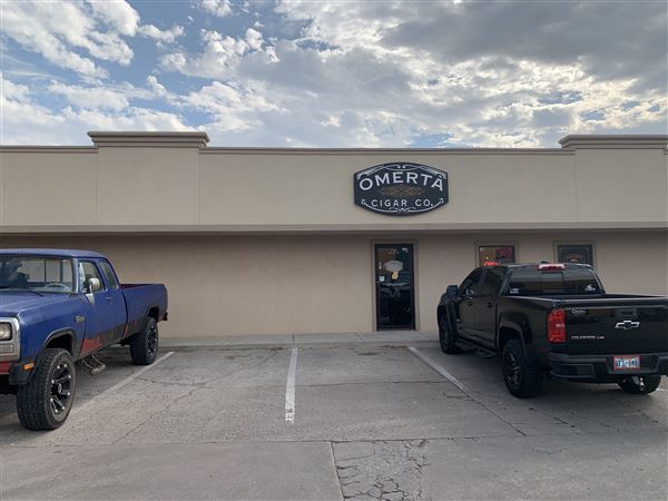 Omerta Cigar Lounge (10/9/2019 - Credits: Breanna Shellhorse (Intern))