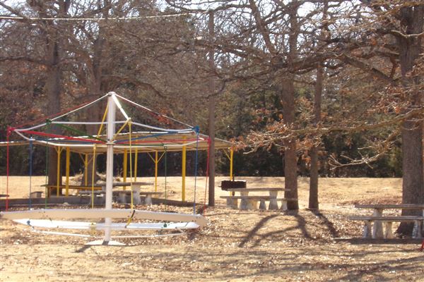 Pawnee Lake and Historic Bath House (4/4/2022)
