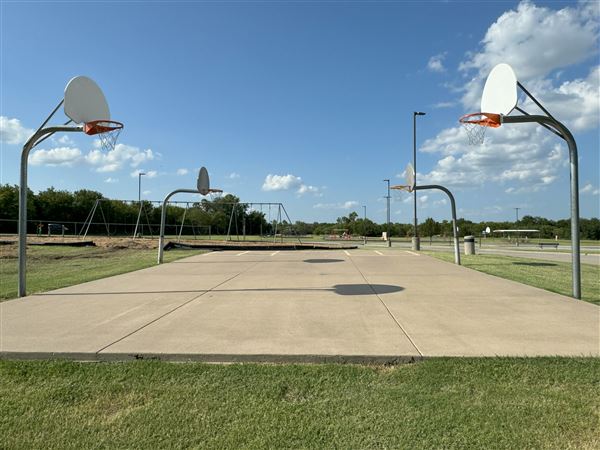 Barnes Elementary School (9/3/2024 - Credits: submitted by: Shellie Wingert)
