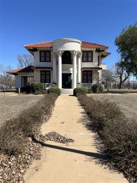 Historic Mattie Beal Home (3/7/2025 - Credits: Yousef Kazemi / OF+MO)