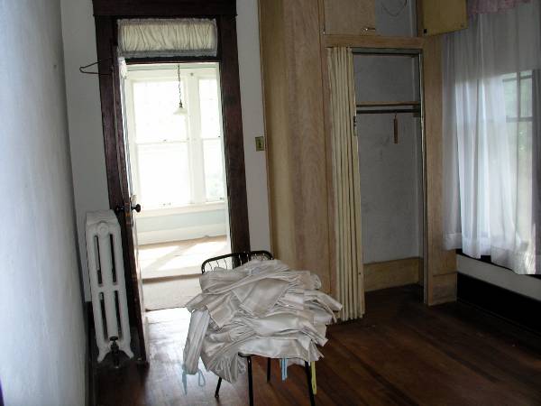 Craftsman Bungalow Home 1517 (2/2/2009)