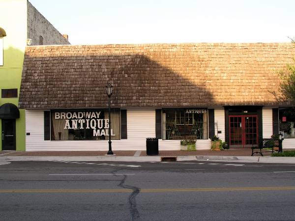 Downtown Edmond (2/4/2009)