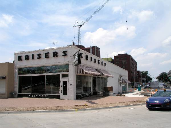 Kaiser's at Greatful Bean Café (2/6/2009)