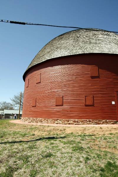 Round Barn (2/11/2009)
