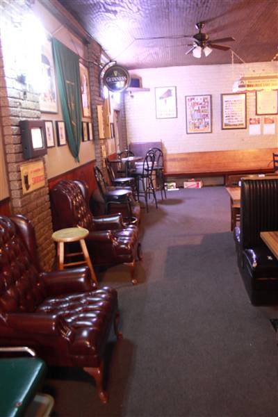 Arnies Bar - Location next to Midtown Adult Theatre. (11/10/2009 - Credits: Chuck Foxen)