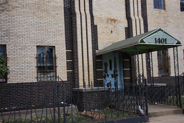3rd & McKinley (4/15/2010)