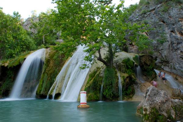 Turner Falls (4/9/2014 - Credits: Oklahoma Tourism - TravelOK)