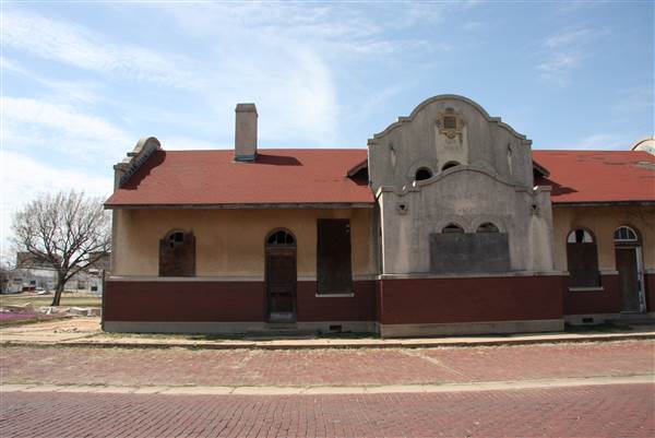 Ponca City Rock Island Train Depot (4/24/2014)