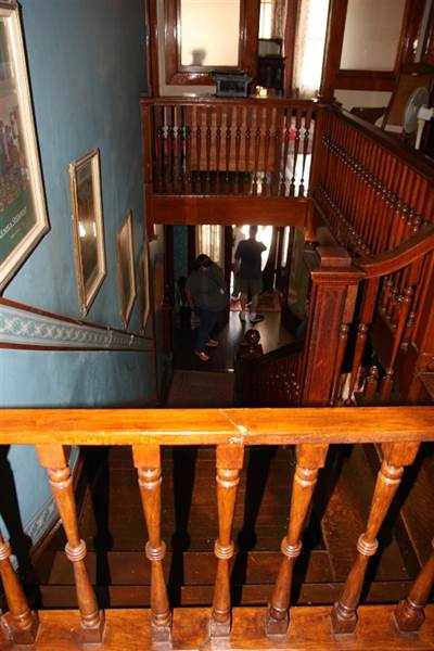 Stone Lion Inn Bed and Breakfast Guthrie (9/11/2014)