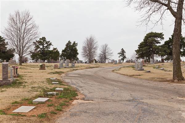 Fairlawn Cemetery (3/13/2015 - Credits: Layne Inselman)