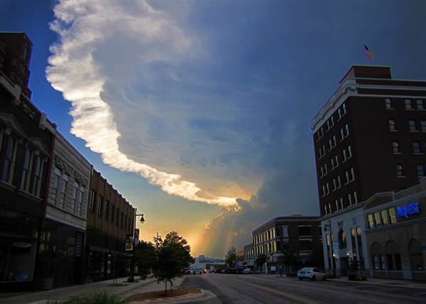 Downtown Bartlesville (3/19/2015 - Credits: FlickR)