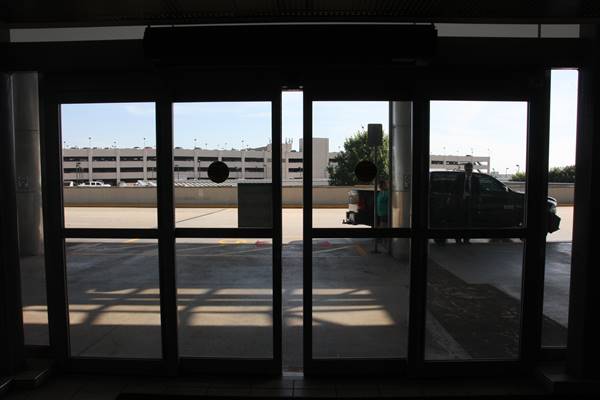 Will Rogers International Airport (7/15/2015 - Credits: Yousef Kazemi)